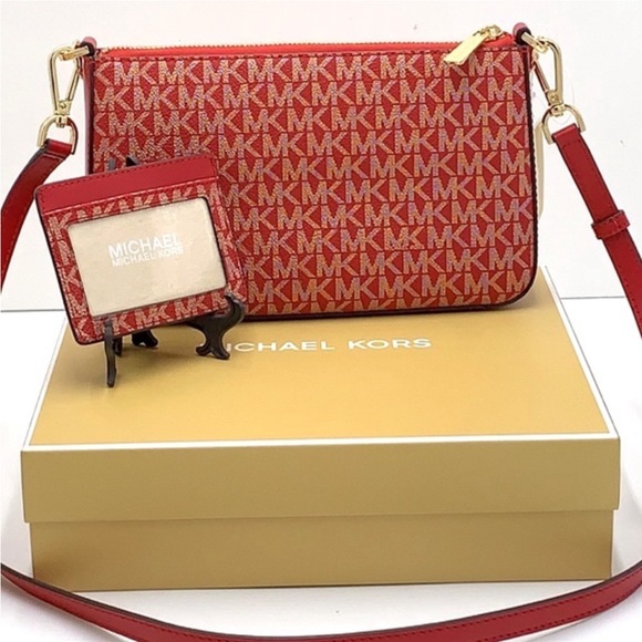 MICHAEL KORS GIFTABLE SHOULDER BAG & CARD HOLDER BOXED SET CHILI PALE GL… - Picture 6 of 16